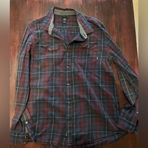 Vans Classic Fit Men’s Button Down Long Sleeve Plaid IN large